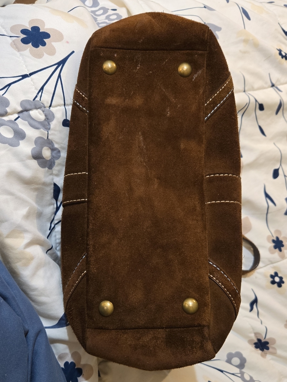 Coach Hampton Gallery Brown Suede Tote (Style 8B03) - Picture 13 of 16